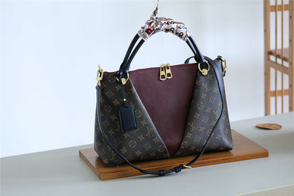 Ver Fashion Lu-Vi bags - 8015