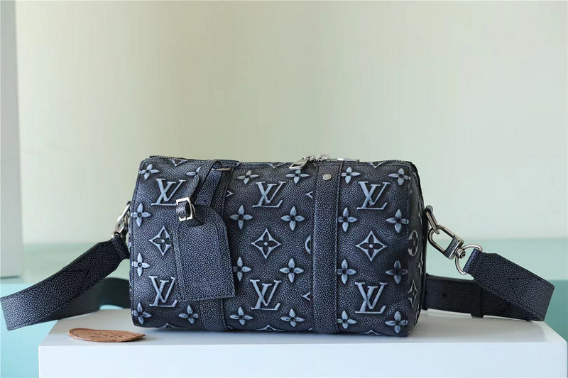 Ver Fashion Lu-Vi bags - 11228