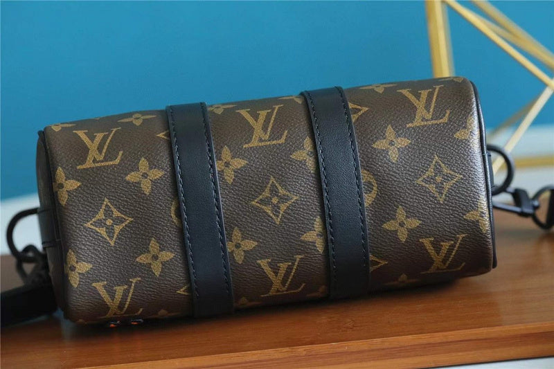 Ver Fashion Lu-Vi bags - 11279