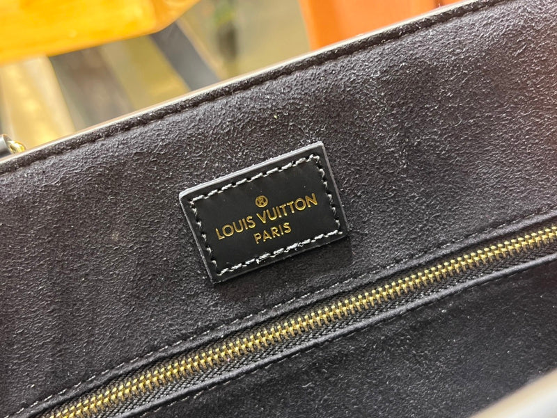 Ver Fashion Lu-Vi bags - 17052