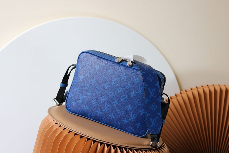 Ver Fashion Lu-Vi bags - 17184