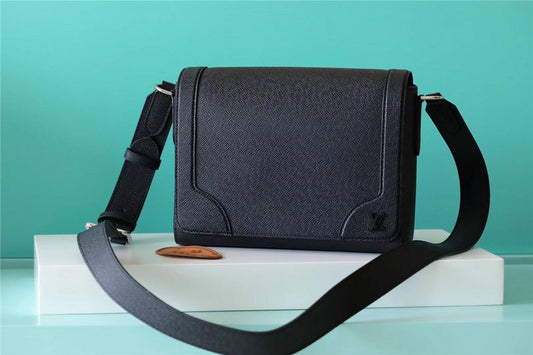 Ver Fashion Lu-Vi bags - 10264