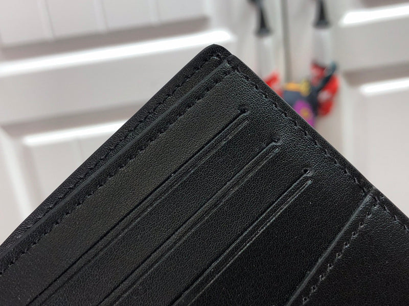 Ver Fashion Lu-Vi bags - 17400