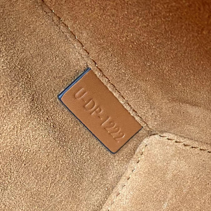 CE Cube Bag Cuir Triomphe Square Tan For Women 6in/15cm 