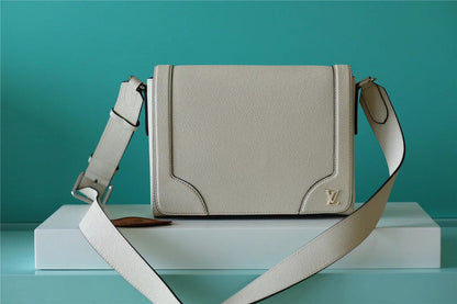 Ver Fashion Lu-Vi bags - 10262