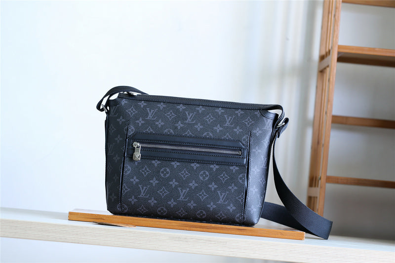 Ver Fashion Lu-Vi bags - 10500