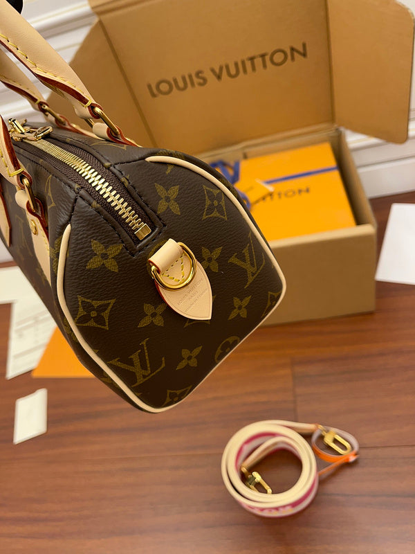 Ver Fashion Lu-Vi Bags - 16707