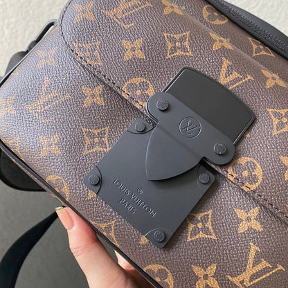 Ver Fashion Lu-Vi bags - 17376