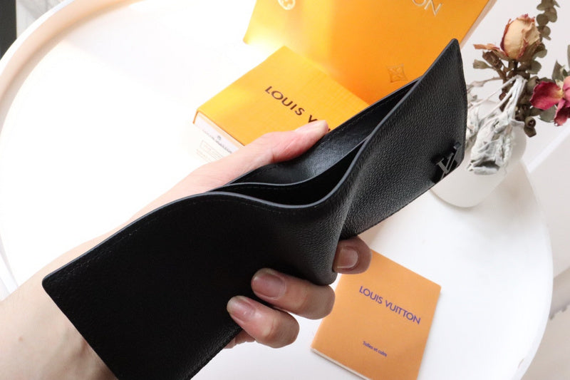 Ver Fashion Lu-Vi bags - 17598