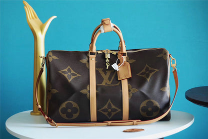 Ver Fashion Lu-Vi bags - 11299
