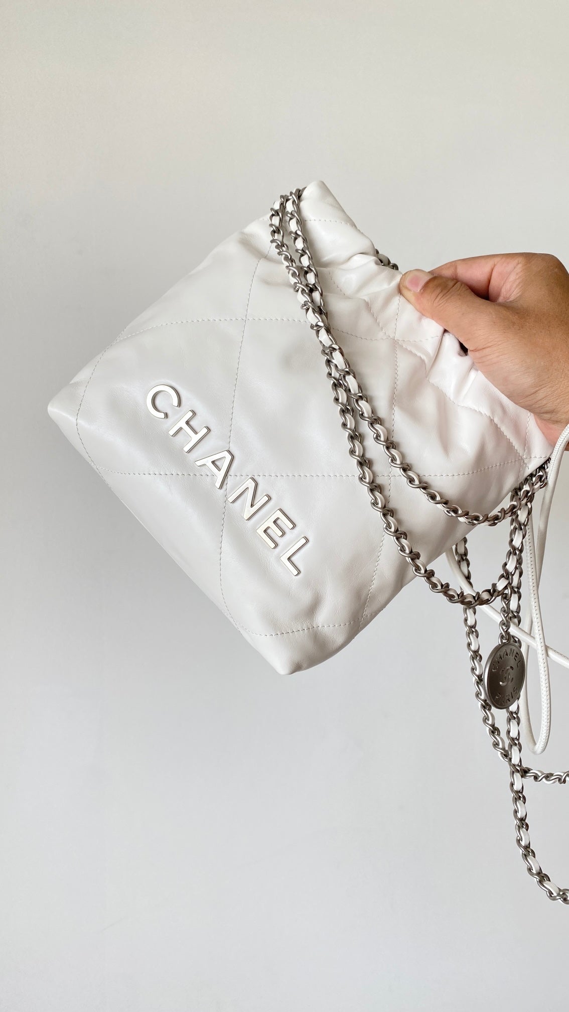 CHL 22 MINI BAG SILVER TONE WHITE 7,1IN/18CM