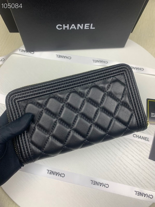 CHL BOY LONG ZIPPED WALLET WITH GOLD HARDWARE BLACK 19.4CM