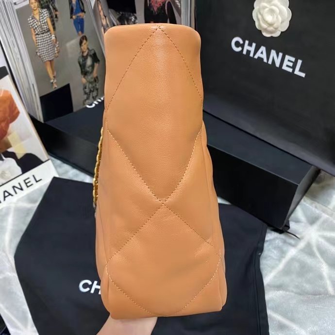 ChanelShopping ChanelBag 19 Brown For Women, Women’s Bags 16in/41cm
