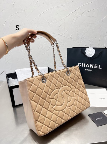 CHL GRAND SHOPPING TOTE BAG BEIGE CAVIAR 34CM