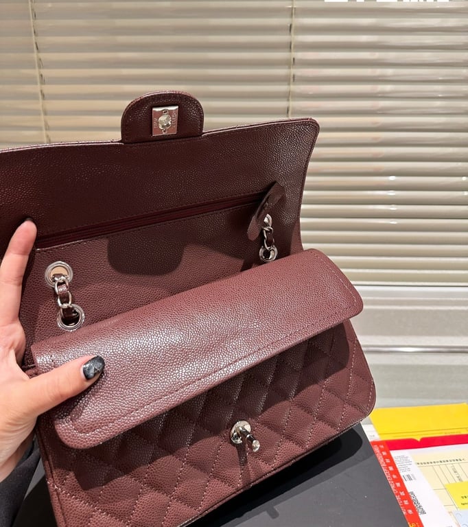 CHL MEDIUM CLASSIC FLAP BAG SILVER HARDWARE BROWN 26CM A01113
