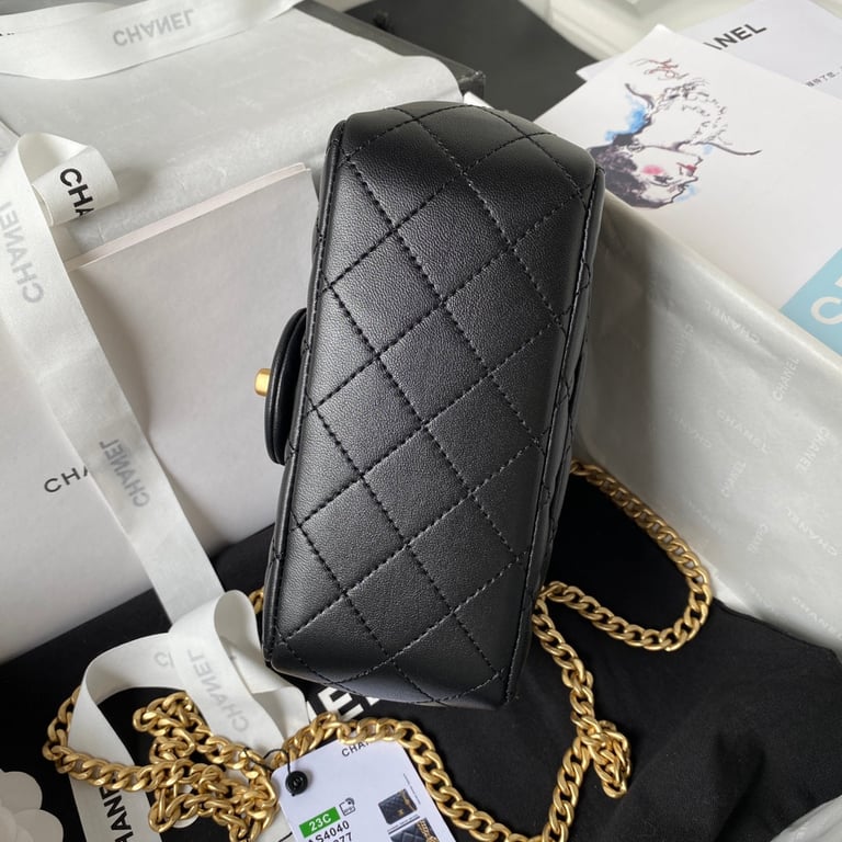 CHL BLACK RECTANGULAR MINI FLAP BAG 18CM