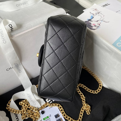 CHL BLACK RECTANGULAR MINI FLAP BAG 18CM
