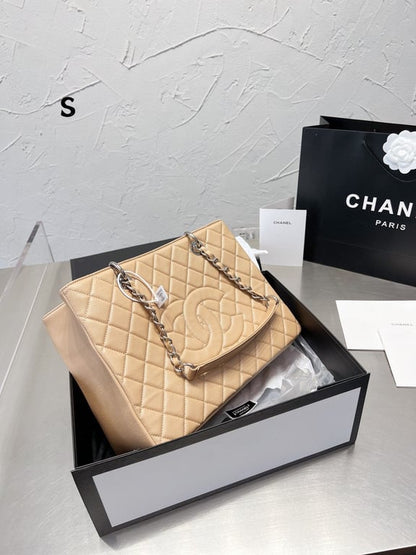 CHL GRAND SHOPPING TOTE BAG BEIGE CAVIAR 34CM