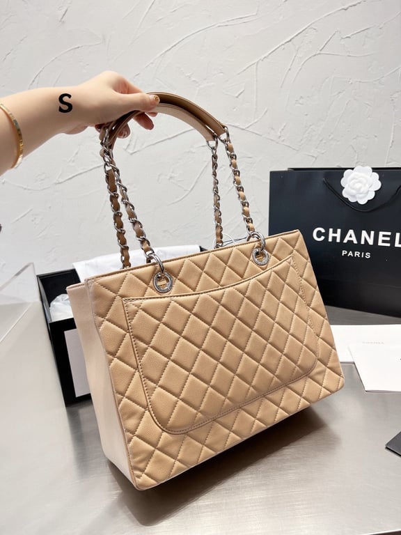 CHL GRAND SHOPPING TOTE BAG BEIGE CAVIAR 34CM