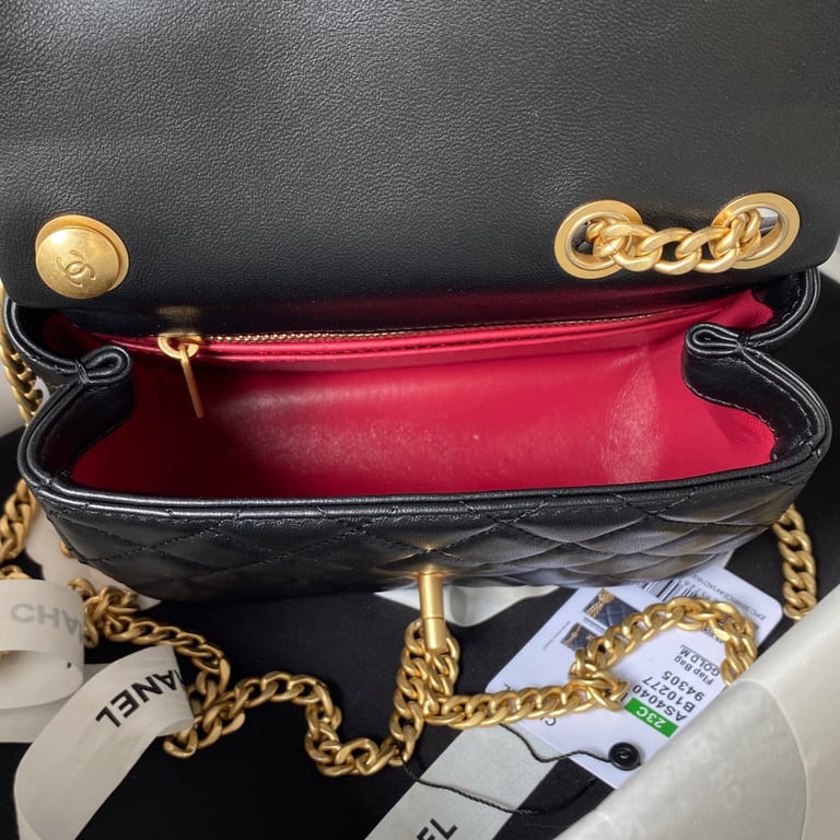 CHL BLACK RECTANGULAR MINI FLAP BAG 18CM