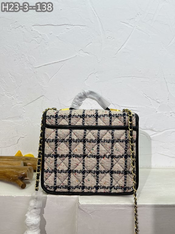 CHL 21CM 22K FLAP BAG WITH TOP HANDLE