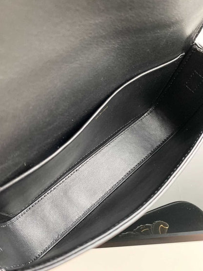 CE TRIOMPHE SHOULDER BAG IN SHINY CALFSKIN BLACK