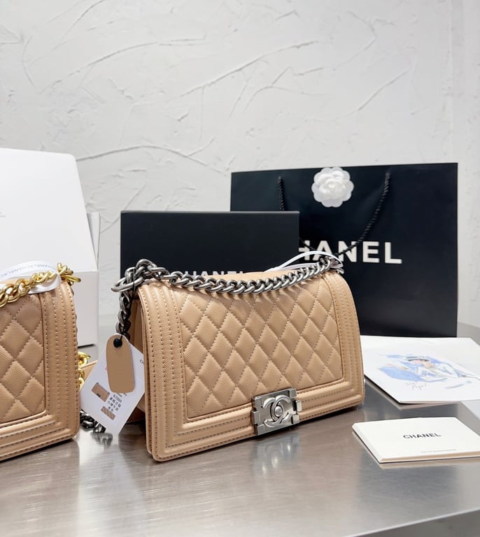 CHL SMALL BOY HANDBAG NUDE 25CM