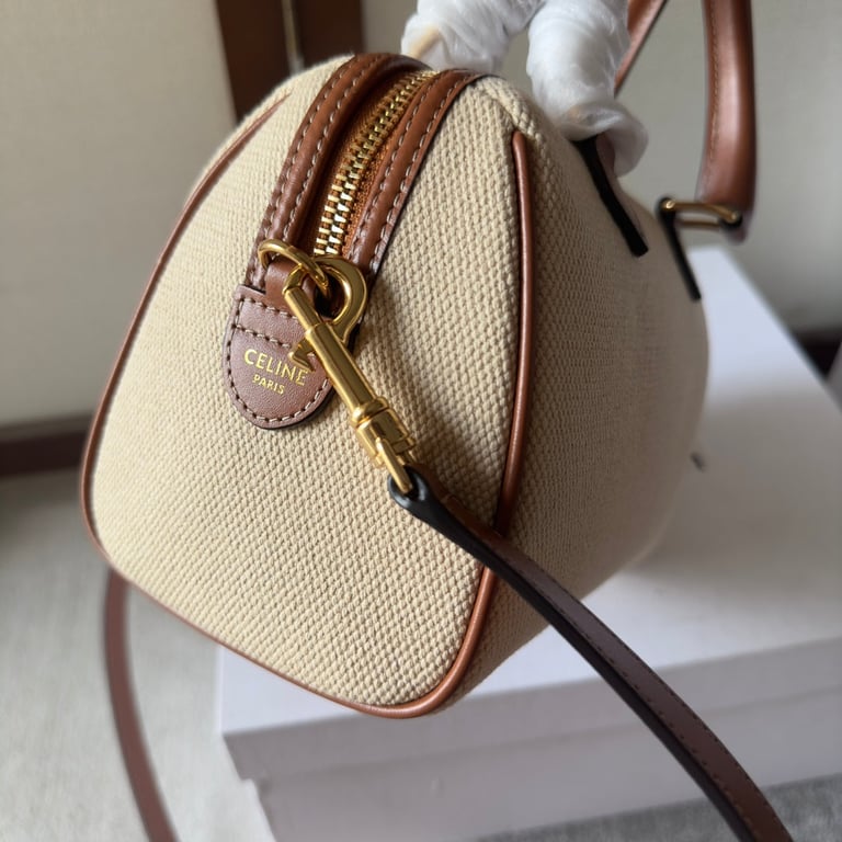 CE  SMALL BOSTON CUIR TRIOMPHE IN TEXTILE AND CALFSKIN TAN