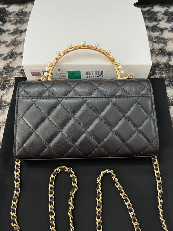 CHL LAMBSKIN MINI KELLY FLAP BAG BLACK 17CM