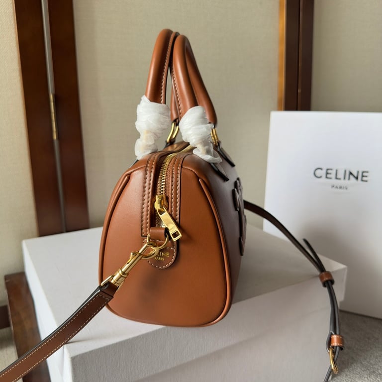 CE  SMALL BOSTON BAG IN SMOOTH CALFSKIN WITH CUIR TRIOMPHE BROWN