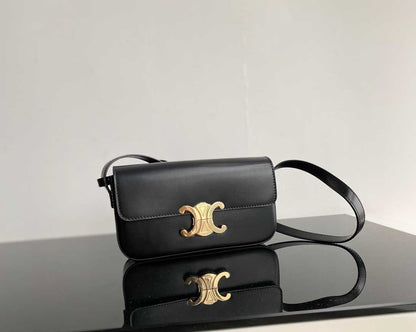 CE TRIOMPHE SHOULDER BAG IN SHINY CALFSKIN BLACK