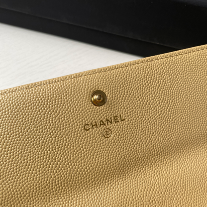 CHL LONG FLAP WALLET BEIGE AP0955