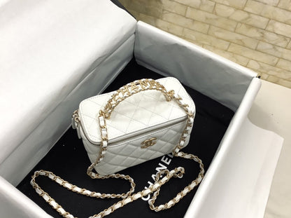 ChanelSmall Vanity Case White For Women, Women’s Bags 5.9in/15cm