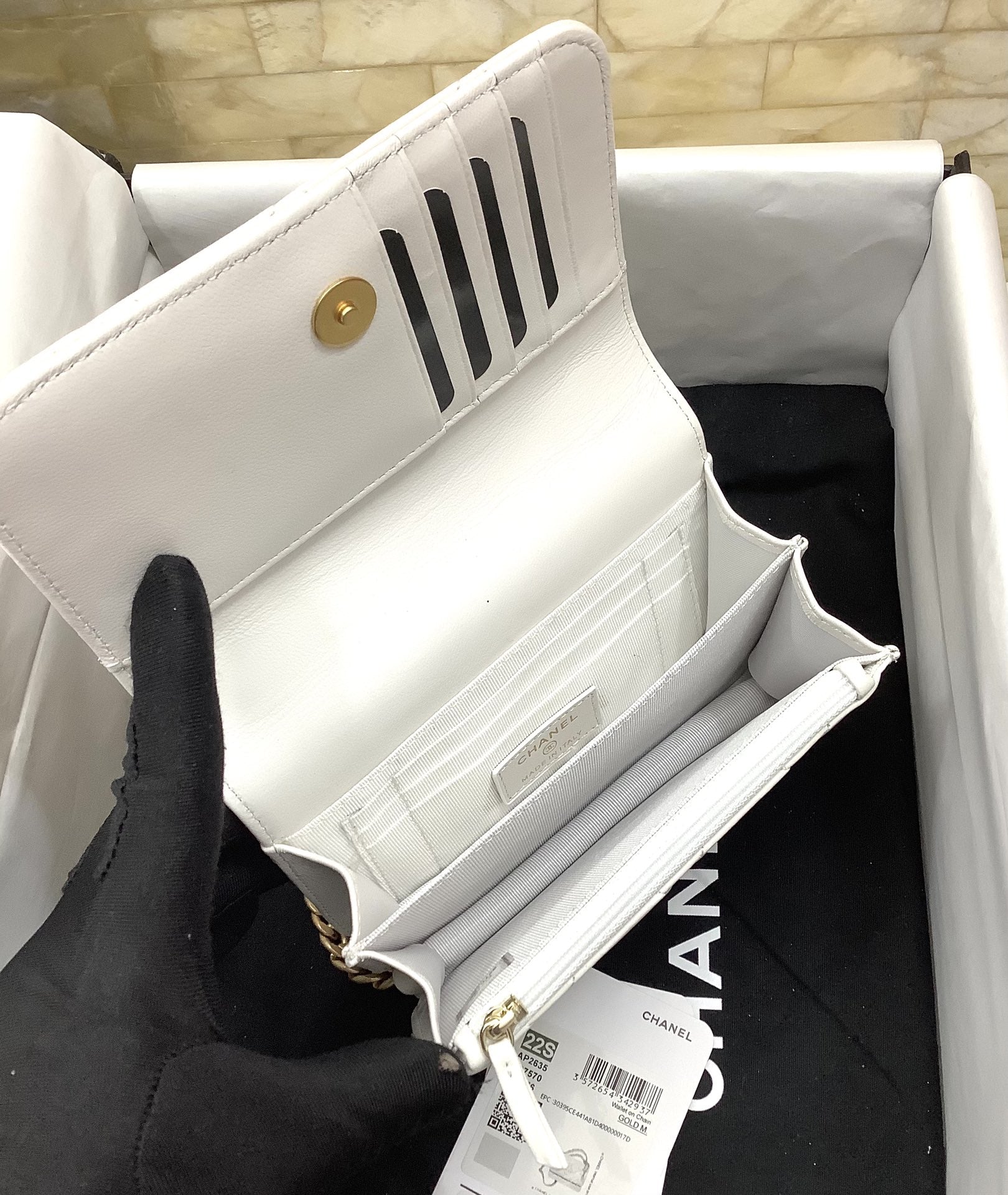 ChanelSpring And Summer 22C White For Women, Women’s Bags 6.1in/15.5cm