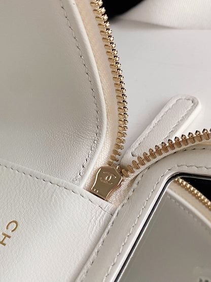 ChanelSmall Vanity With Chain White For Women, Women’s Bags 4.3in/11cm