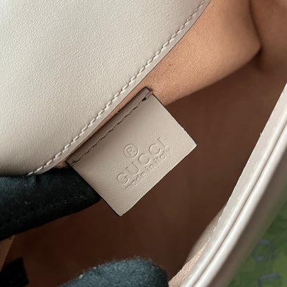 gg Marmont Mini Top Handle Bag White For Women, Women&#8217;s Bags 8.3in/21cm gg ‎547260 DTDIT 9022