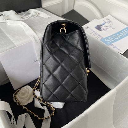 ChanelSmall Floor Pack Black For Women, Women’s Bags 7.6in/19.5cm
