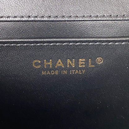 ChanelSmall Floor Pack Black For Women, Women’s Bags 7.6in/19.5cm