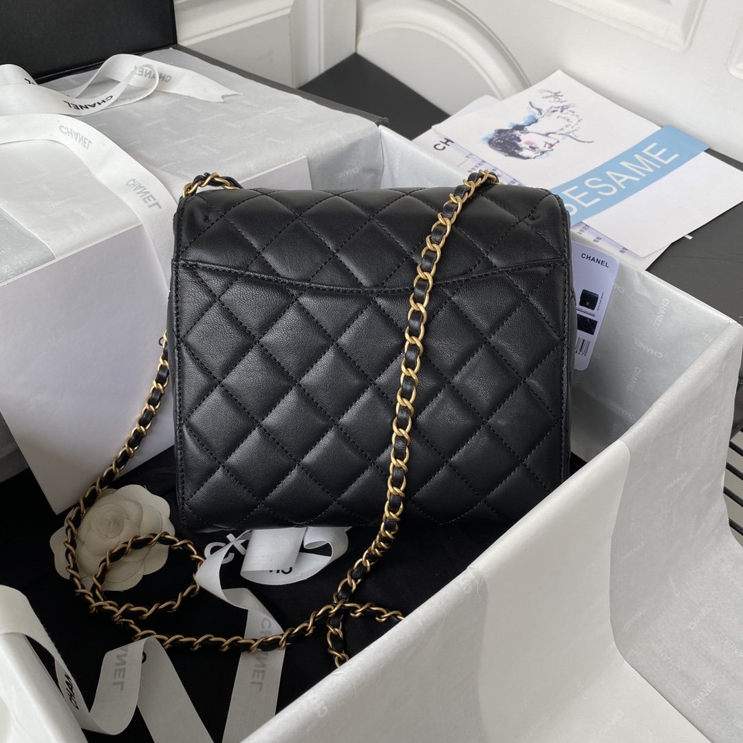 ChanelSmall Floor Pack Black For Women, Women’s Bags 7.6in/19.5cm
