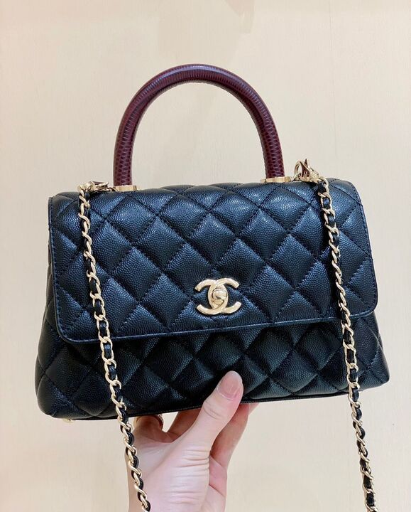 ChanelMedium Flap Bag With Top Handle Navy Blue For Women, Women’s Handbags, Shoulder And Crossbody Bags 9in/23cm A92990