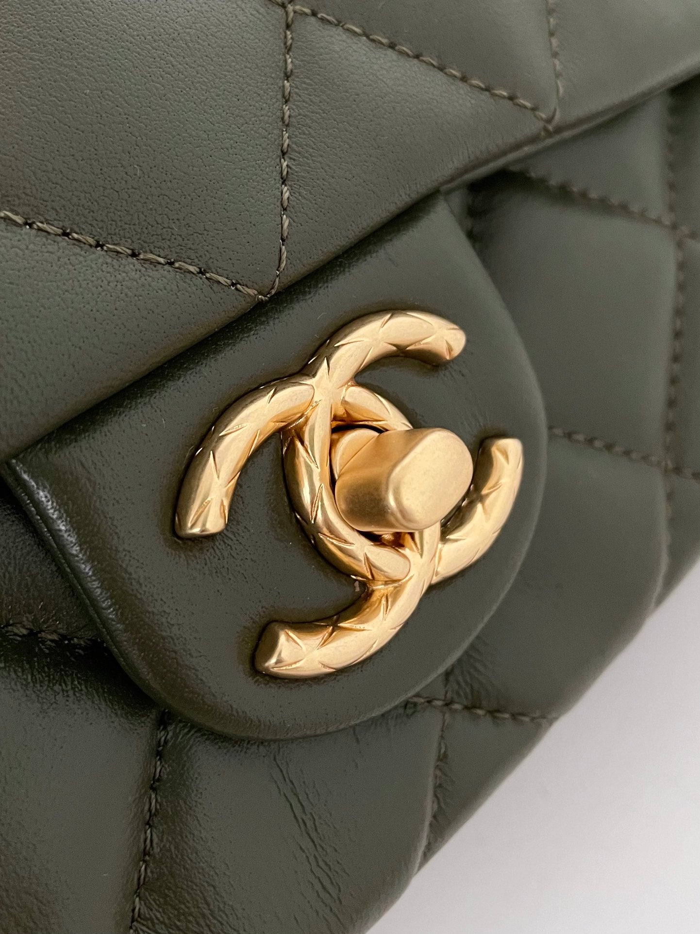 ChanelSmall Flap Bag Green For Women, Women’s Bags 8.7in/22cm
