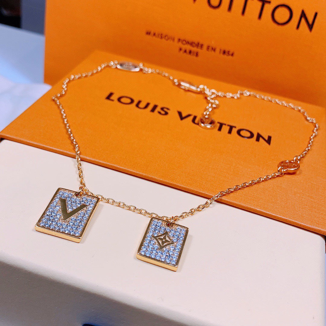 VL - Luxury Edition Necklace LUV018