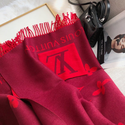 VL - Luxury Edition LUV  Scarf 012