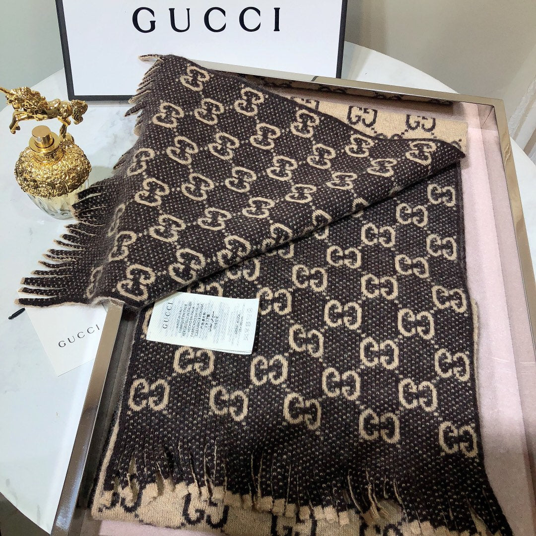 VL - Luxury Edition GCI Scarf 009