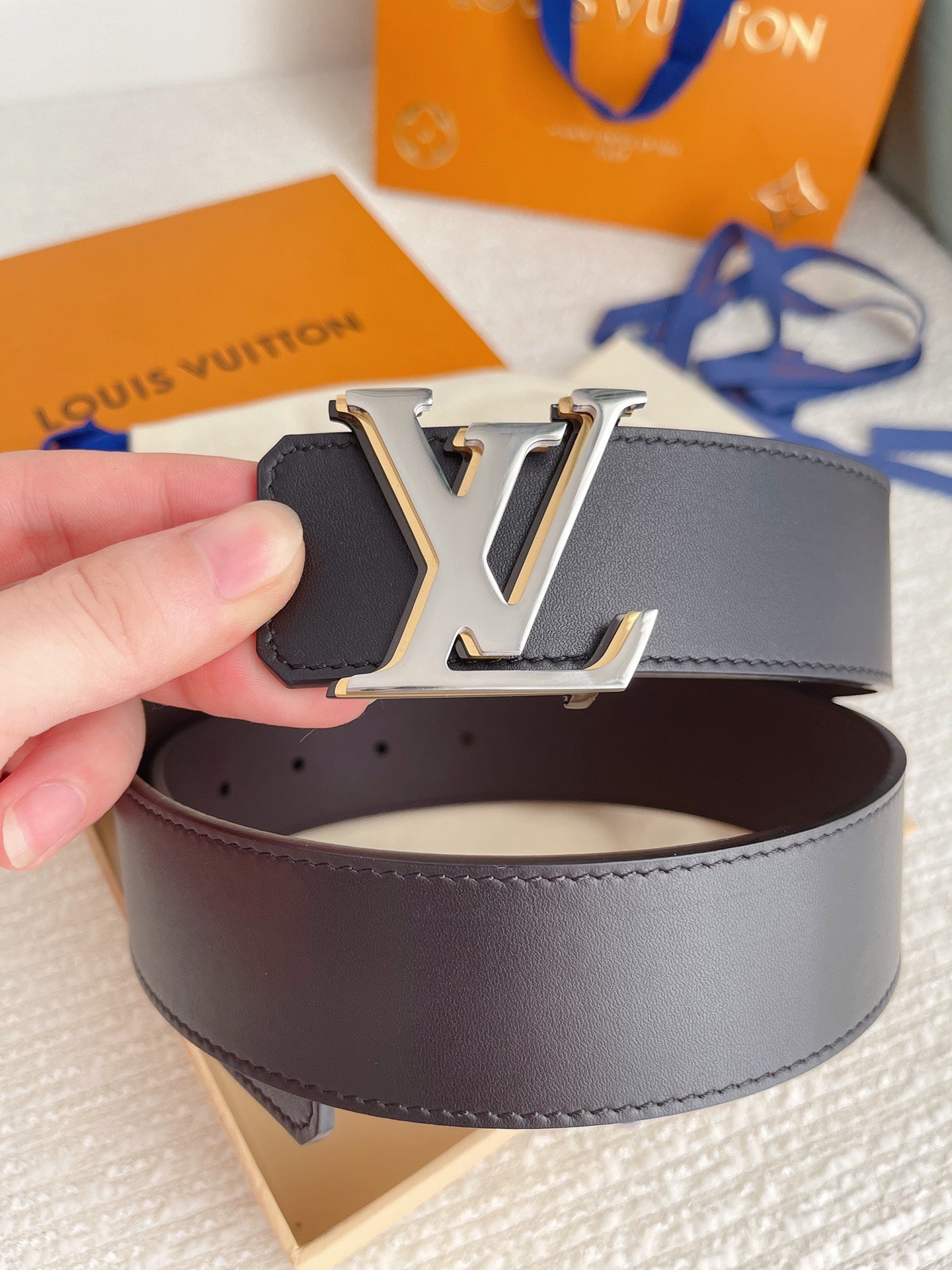 Vl - Luxury  LUV  BELTS 030