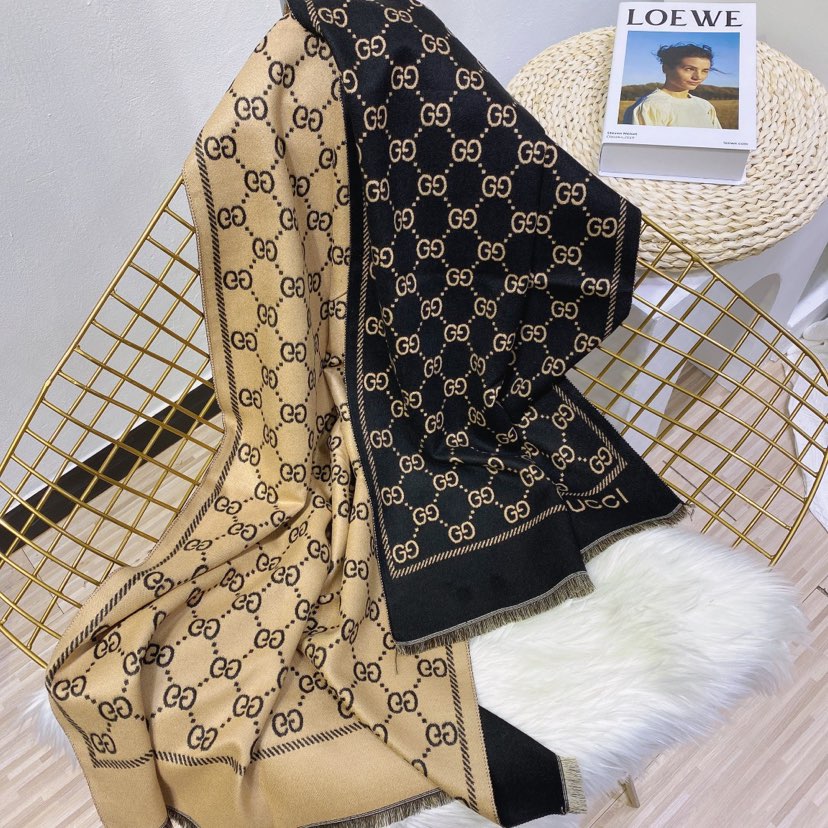 VL - Luxury Edition GCI Scarf 039