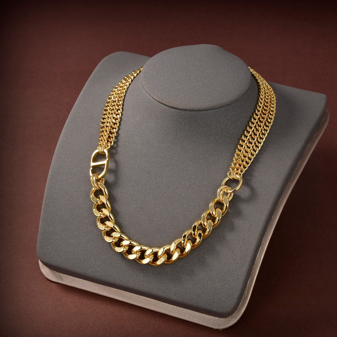 VL - Luxury Edition Necklace DIR013