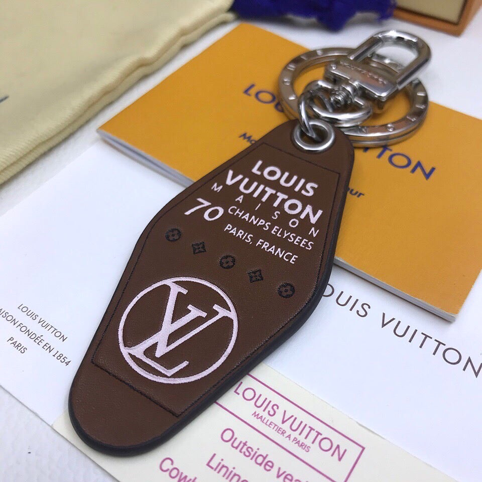 VL - Luxury Edition Keychains LUV 008