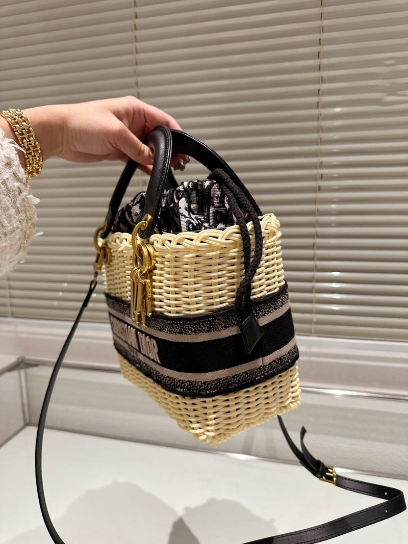 VL - New Luxury Bags DIR 374