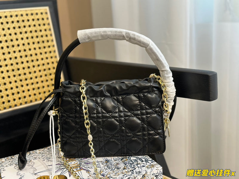 VL - New Luxury Bags DIR 365